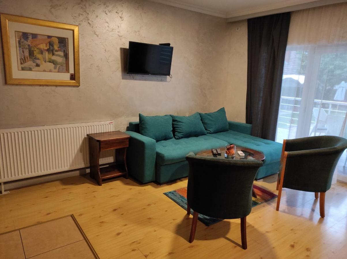 Vila Mila Riverside Apartments Smederevo Luaran gambar